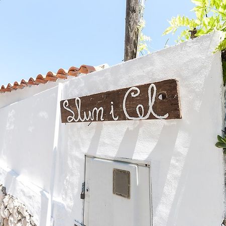Vila Llumicel Ador Exteriér fotografie