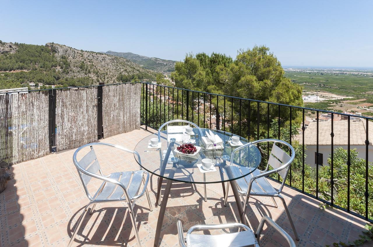 Vila Llumicel Ador Exteriér fotografie