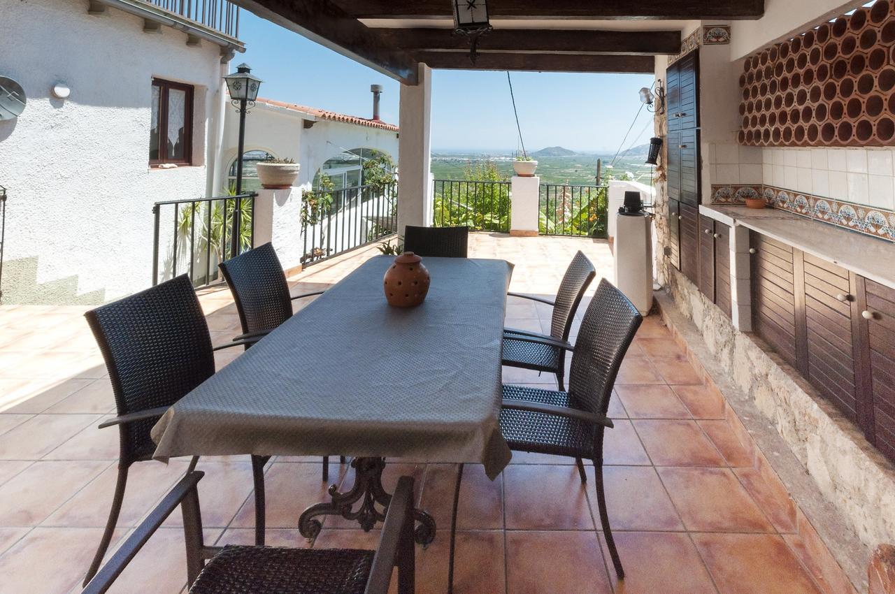 Vila Llumicel Ador Exteriér fotografie