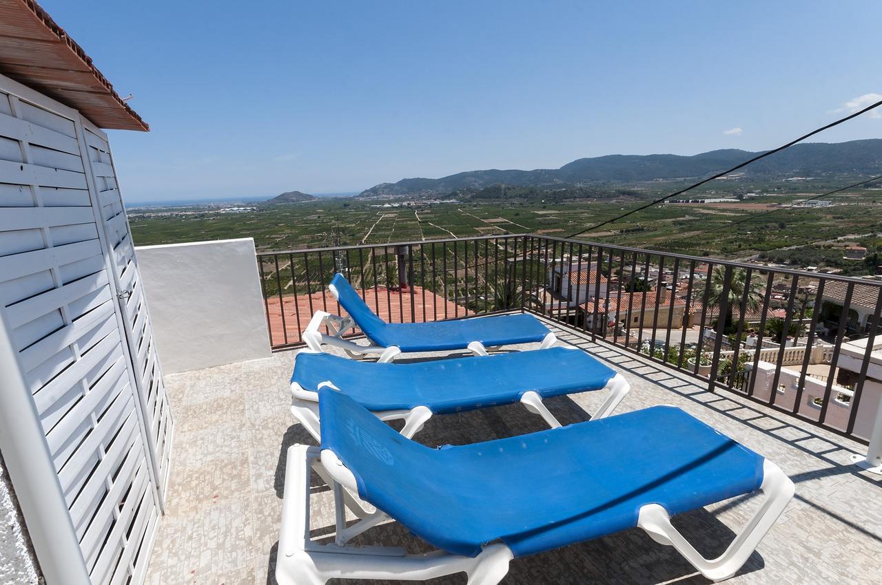 Vila Llumicel Ador Exteriér fotografie