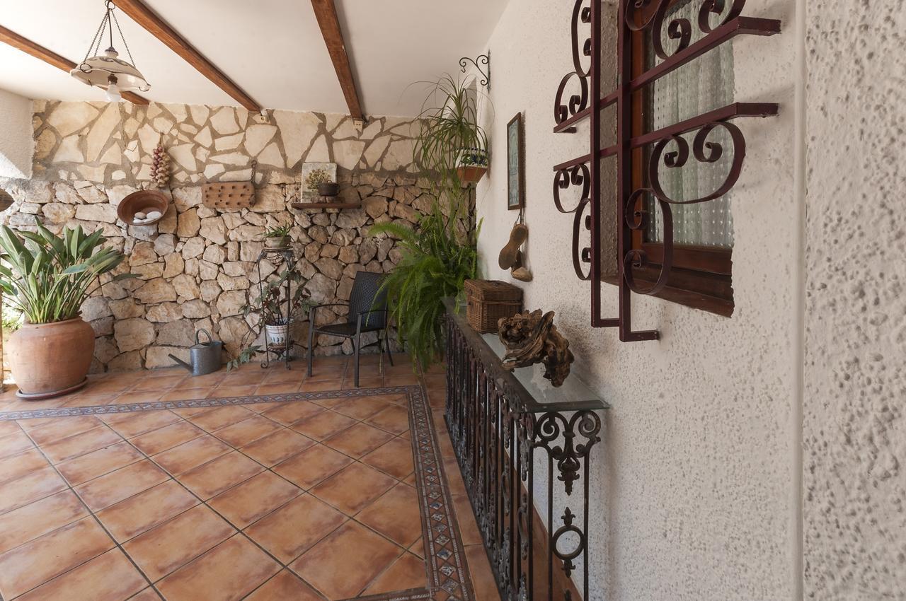 Vila Llumicel Ador Exteriér fotografie