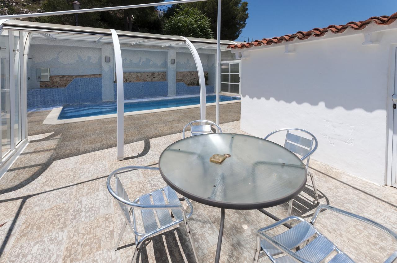Vila Llumicel Ador Exteriér fotografie
